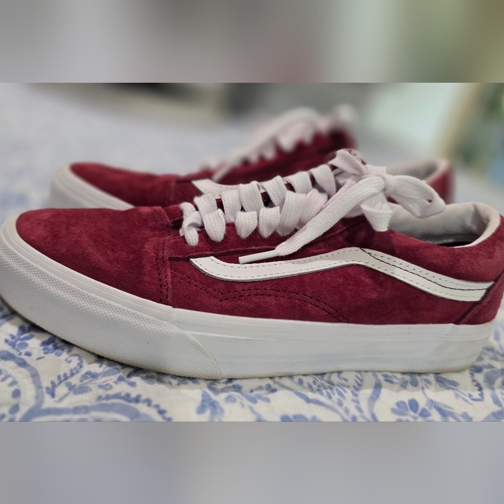 Vans Red and White Suede Sneakers Size 8 Women News - Picture 8 of 8